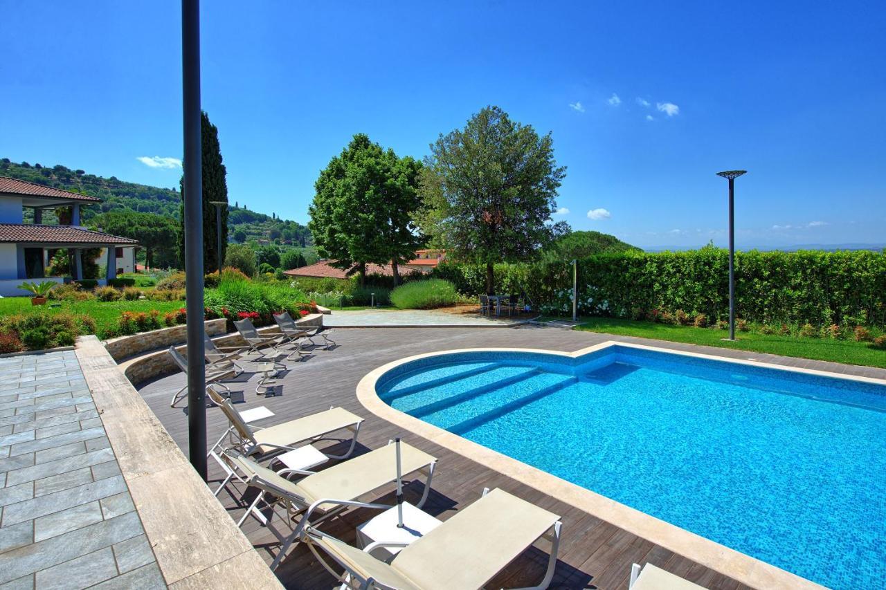 Casa White By Posarellivillas Castiglion Fiorentino Exterior photo